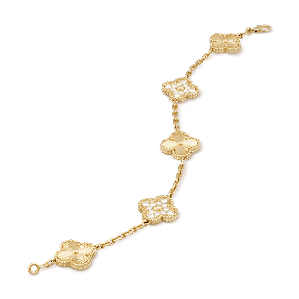 Floral Harmony Lab Grown Diamond Charm Bracelet in 18K Yellow Gold