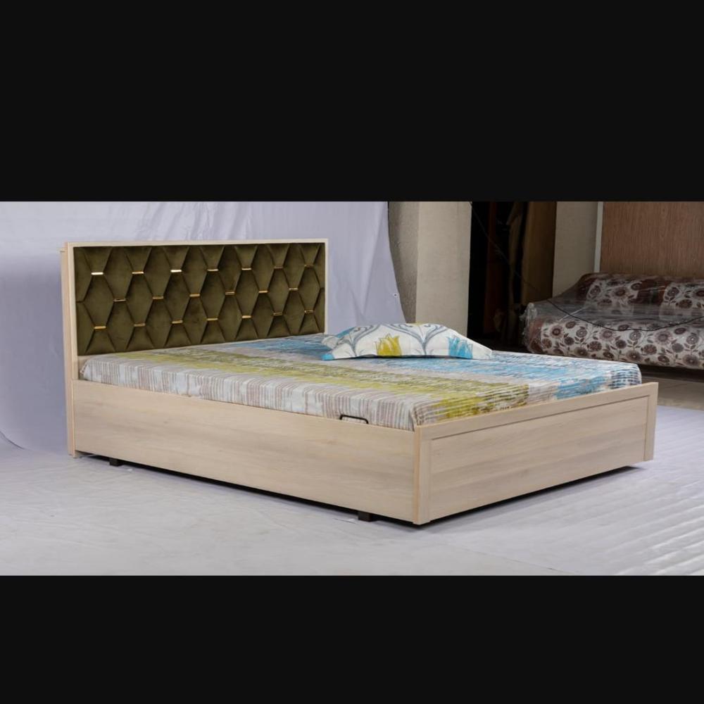 OM WOODS DB 752 6*5 WOODEN BED 