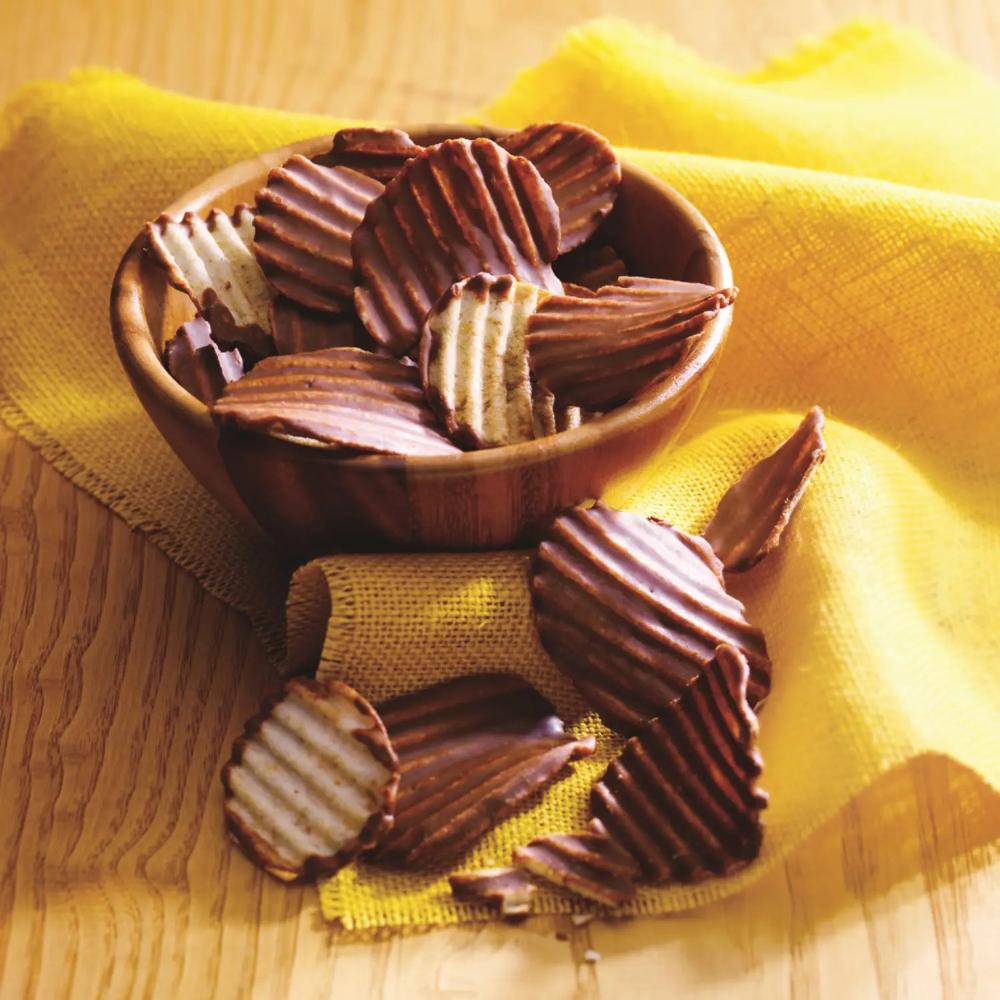 Choco Chips/Plain Chips/Milk Chips - Color: Brown