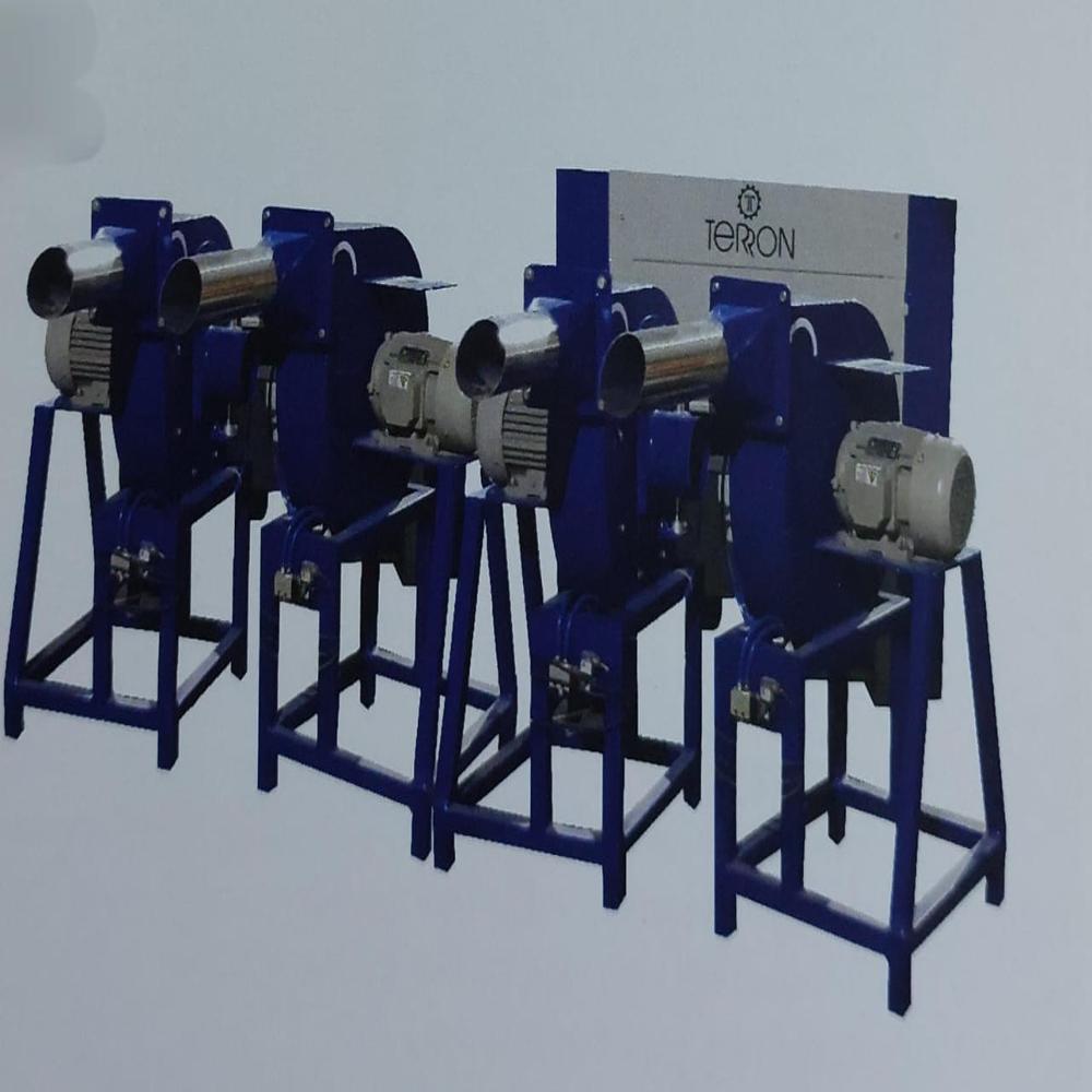 Recron Fiber Carding Machine With Seprate Blower 