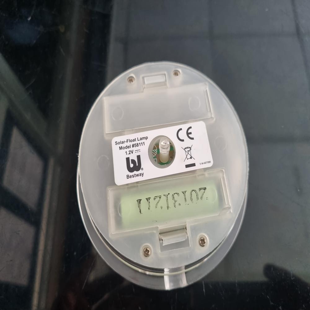 PB111 Solar Float Lamp