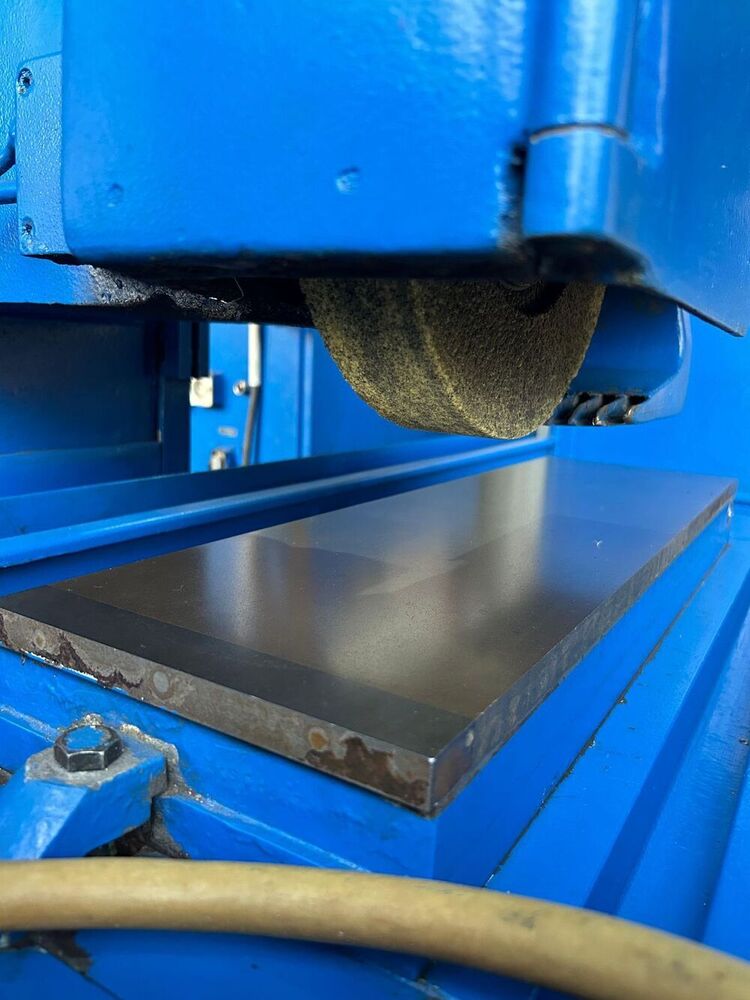 Blohm Surface Grinding Machine - Feature: Eco Friendly