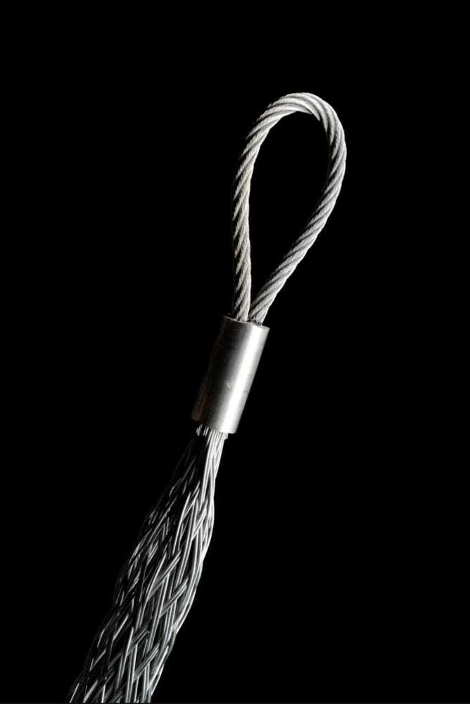 Single Eye Cable Pulling Sock