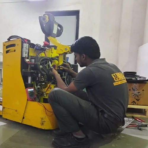 Electric Pallet Truck Repair And Maintenance Service