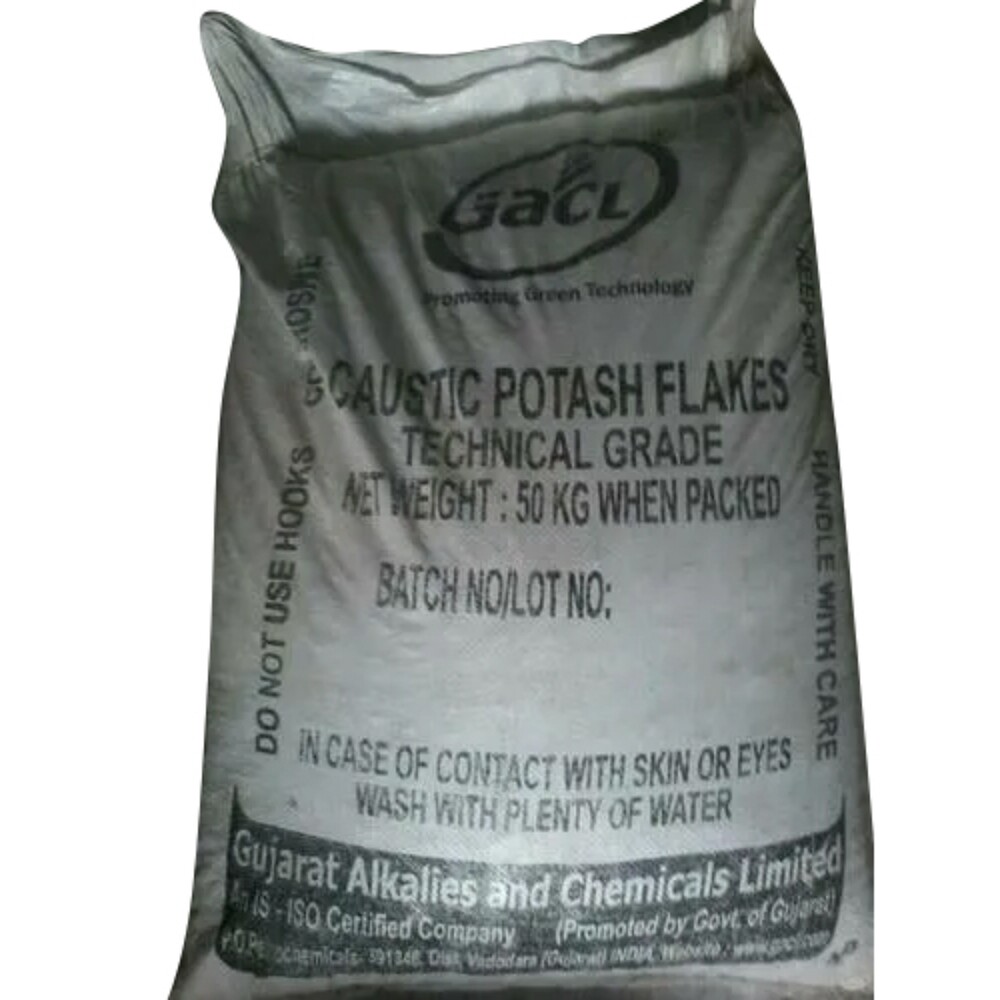 Caustic Potash Flakes - Purity: 99%