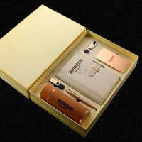 Corporate Gift Box - Color: Yellow