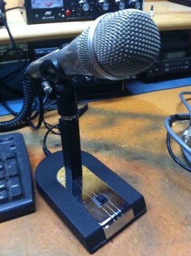 Base Radio Microphone