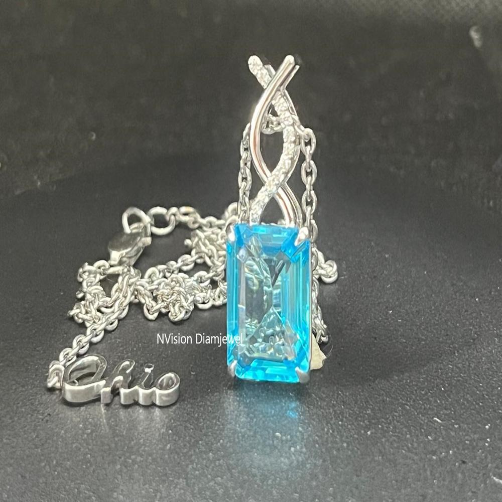 White Gold Twilight Chic Blue Radiance Chain Pendant