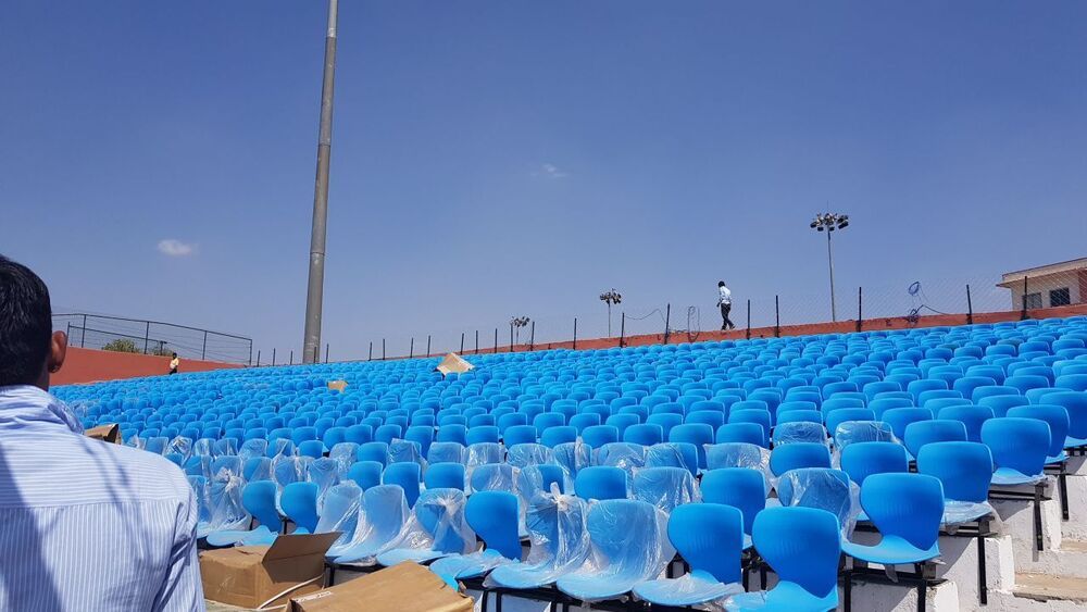 Retractable Telescopic Seating Chair - Color: Various Available