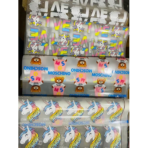 Pvc Clothing Labels - Color: Multicolor