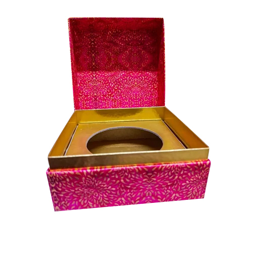 Disposable Rigid Gift Box - Color: Red