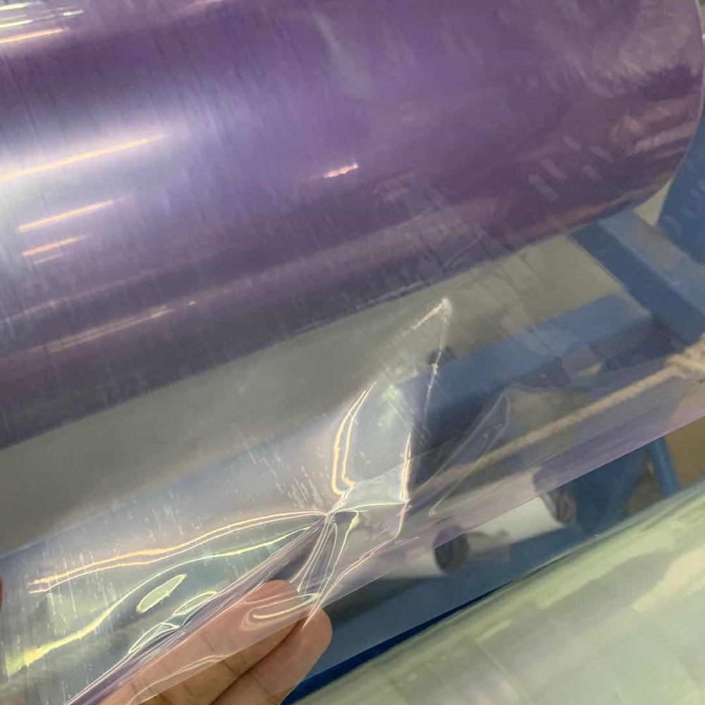 Vacuum bagging film for laminated glass application