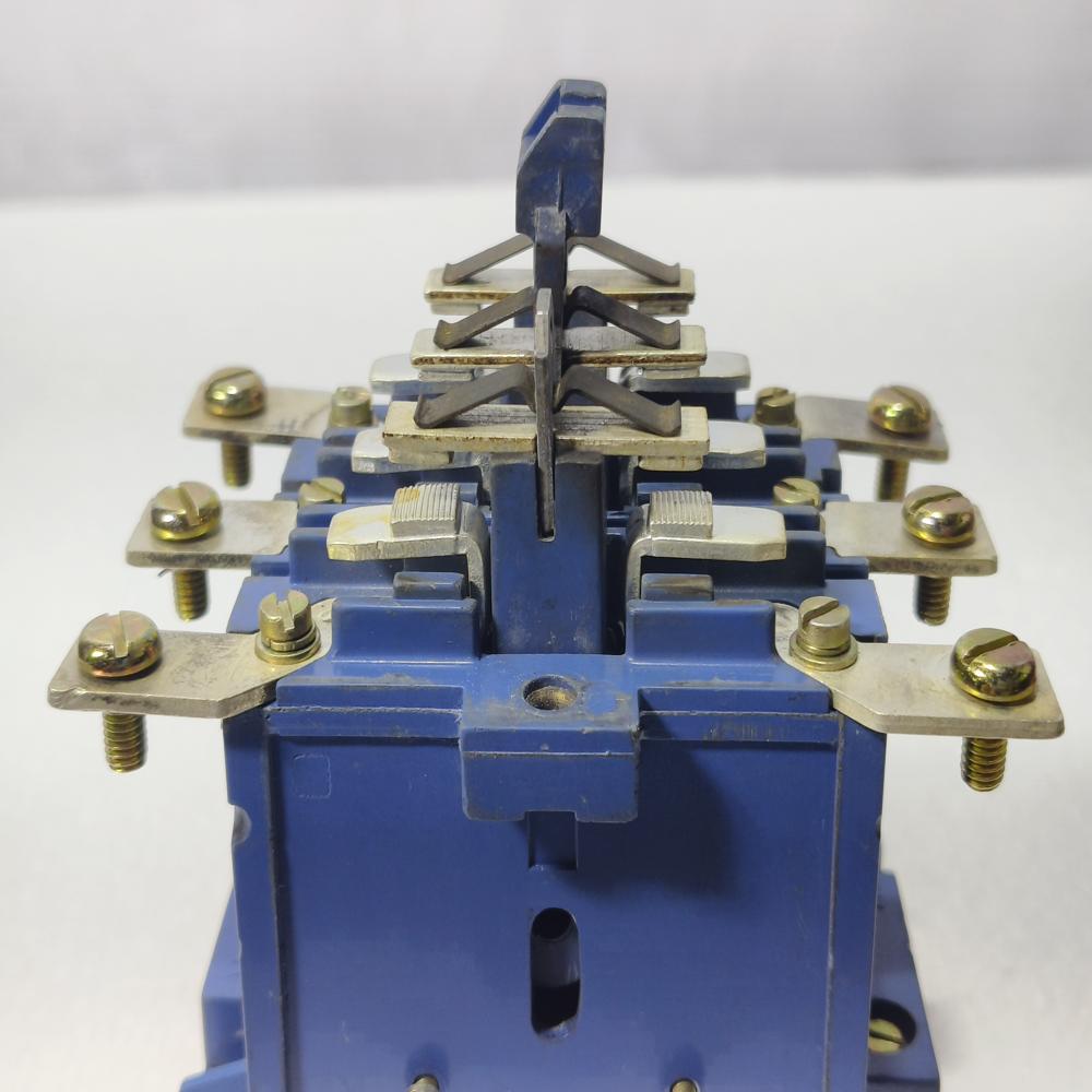 L&T MNX50 MAGNETIC CONTACTOR0