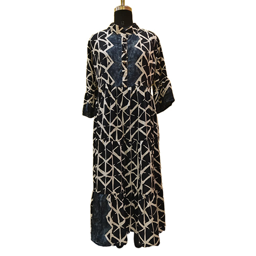 Ladies 3 Button Long Dress