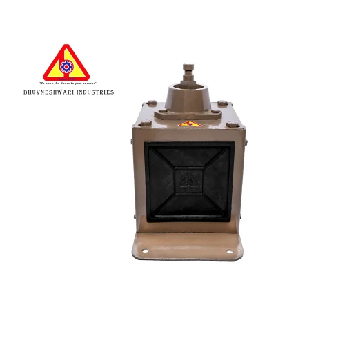 Manual Rolling Shutter Gear Box With Lock Arrangement - Automation Grade: Automatic