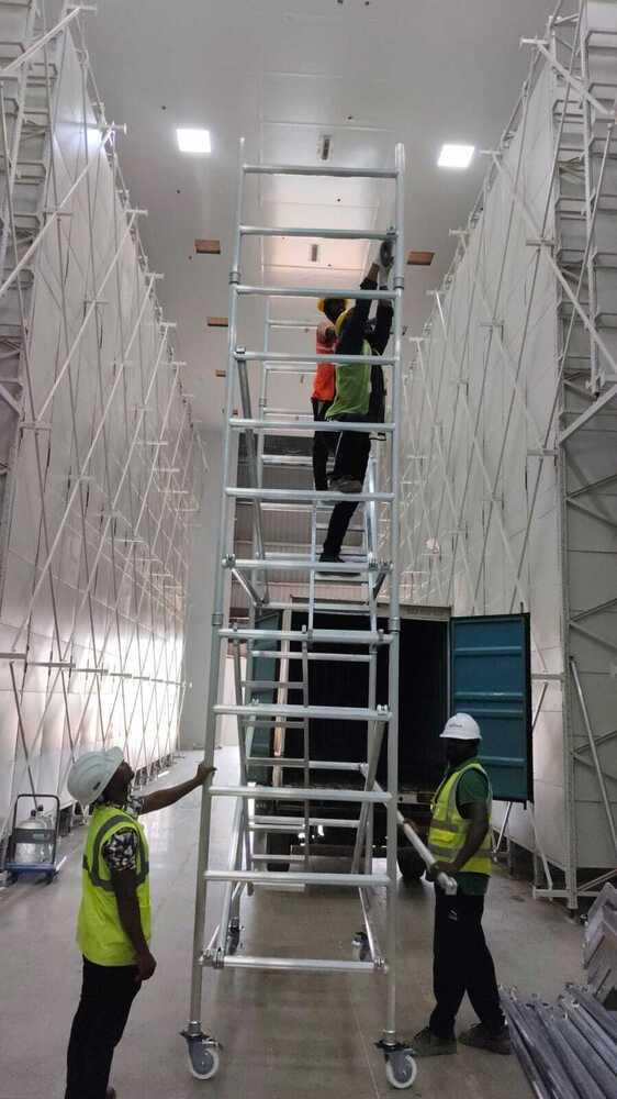 Scaffold folding