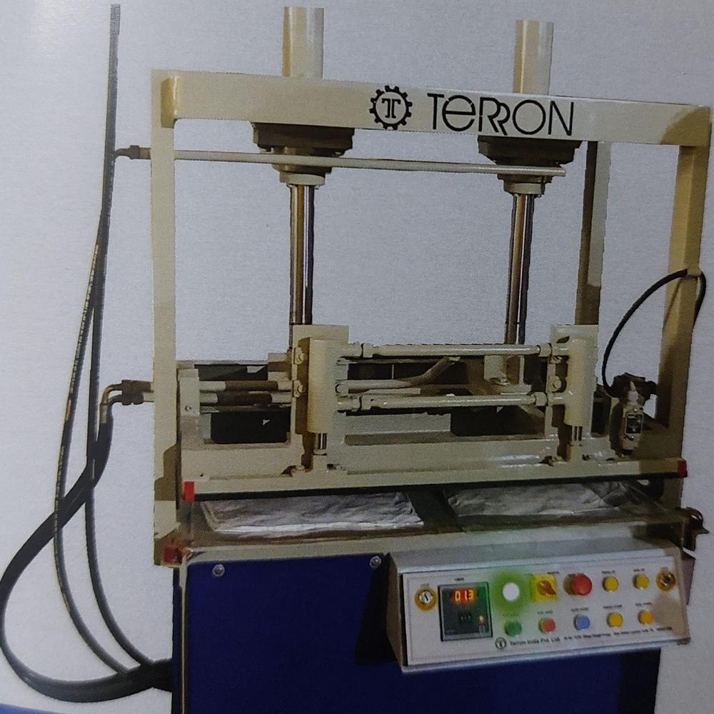 Dog Bed Compression Packing  Machine In Hydrauilc - Automatic Grade: Semi-automatic