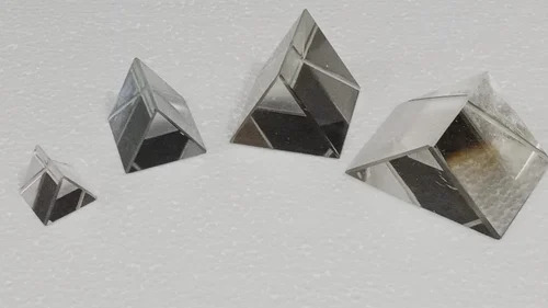 Glass Prism And Slab - Color: Transparent