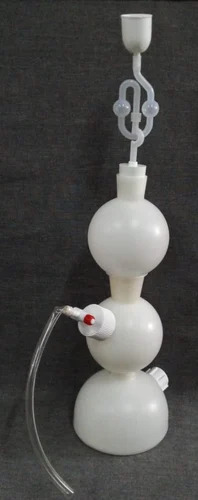 Laboratory Kipps Apparatus