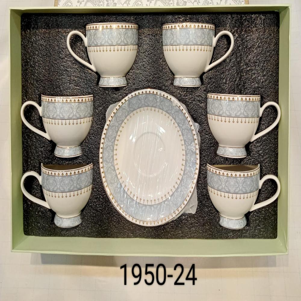 Vigneto Cup & Soures - Color: Cream