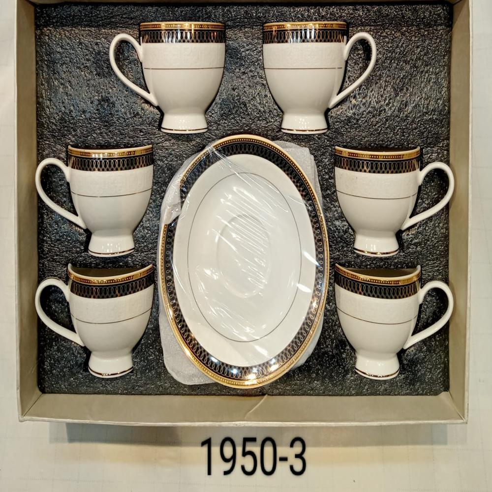 Vigneto Cup & Soures - Color: Cream