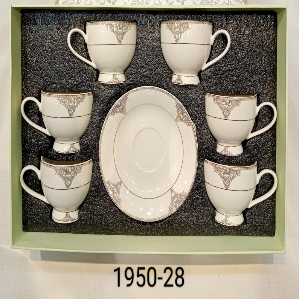 Vigneto Cup & Soures - Color: Cream