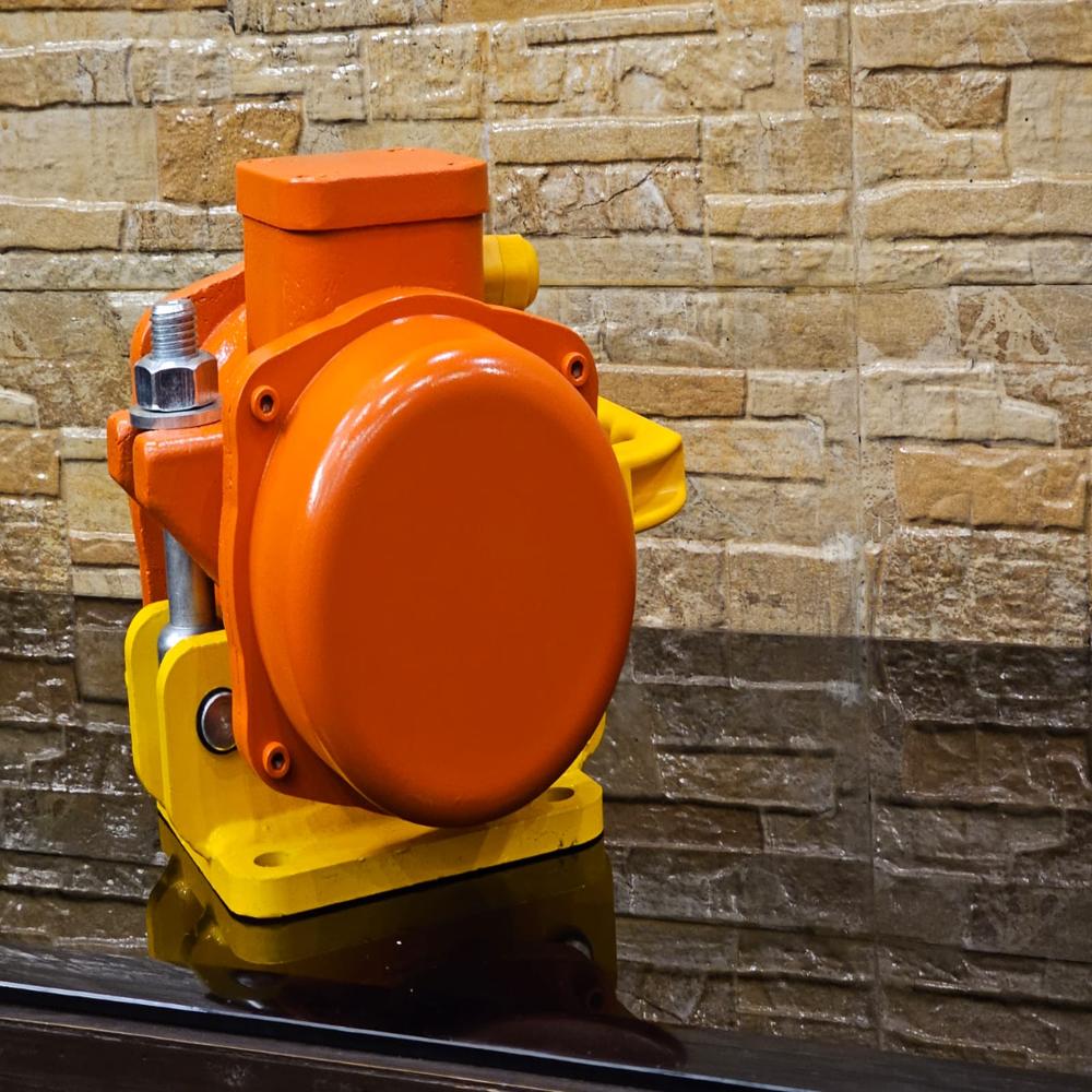 Shuttering Vibrator Motor - Color: Orange