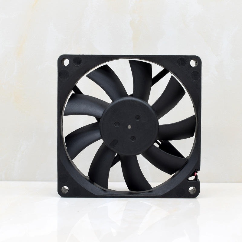 Afb0812shb Delta 8015 Fan 12v 0.40a 8cm Variable Frequency Driver Large Air Volume Fan Chassis - Color: Black