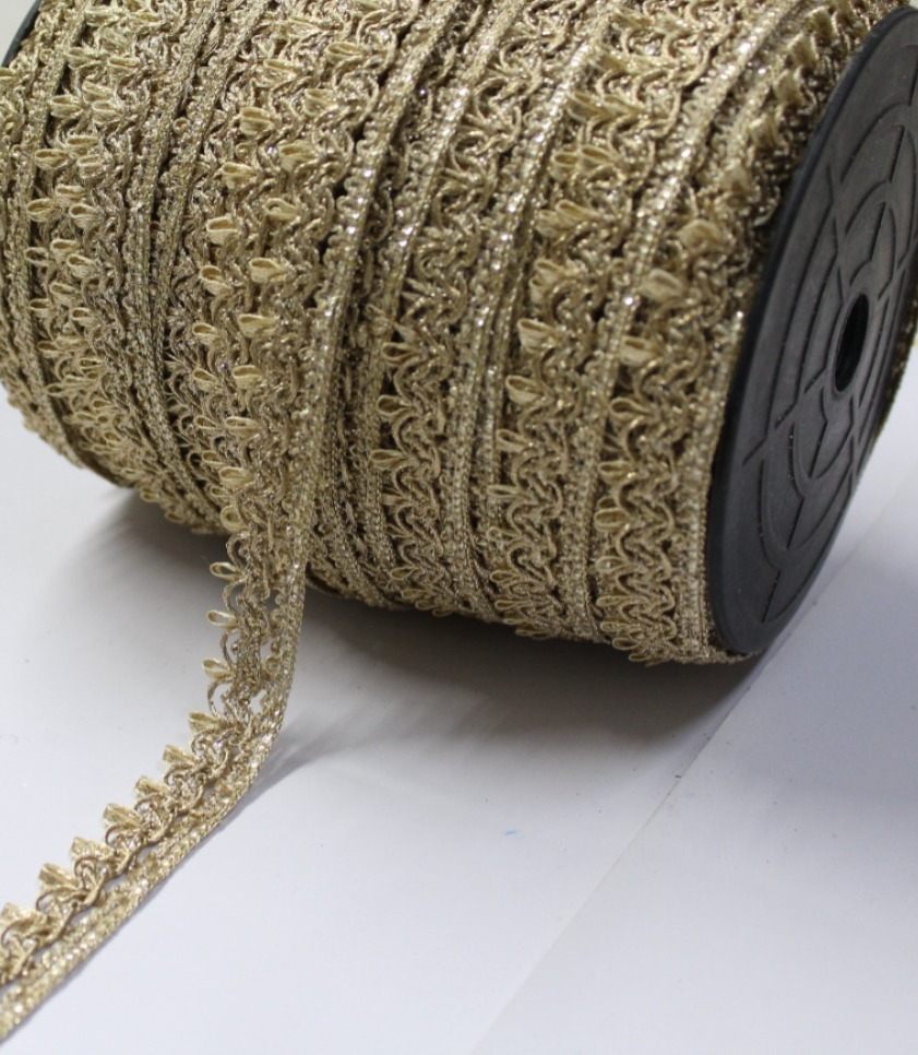 Border Fancy Laces - Color: Golden