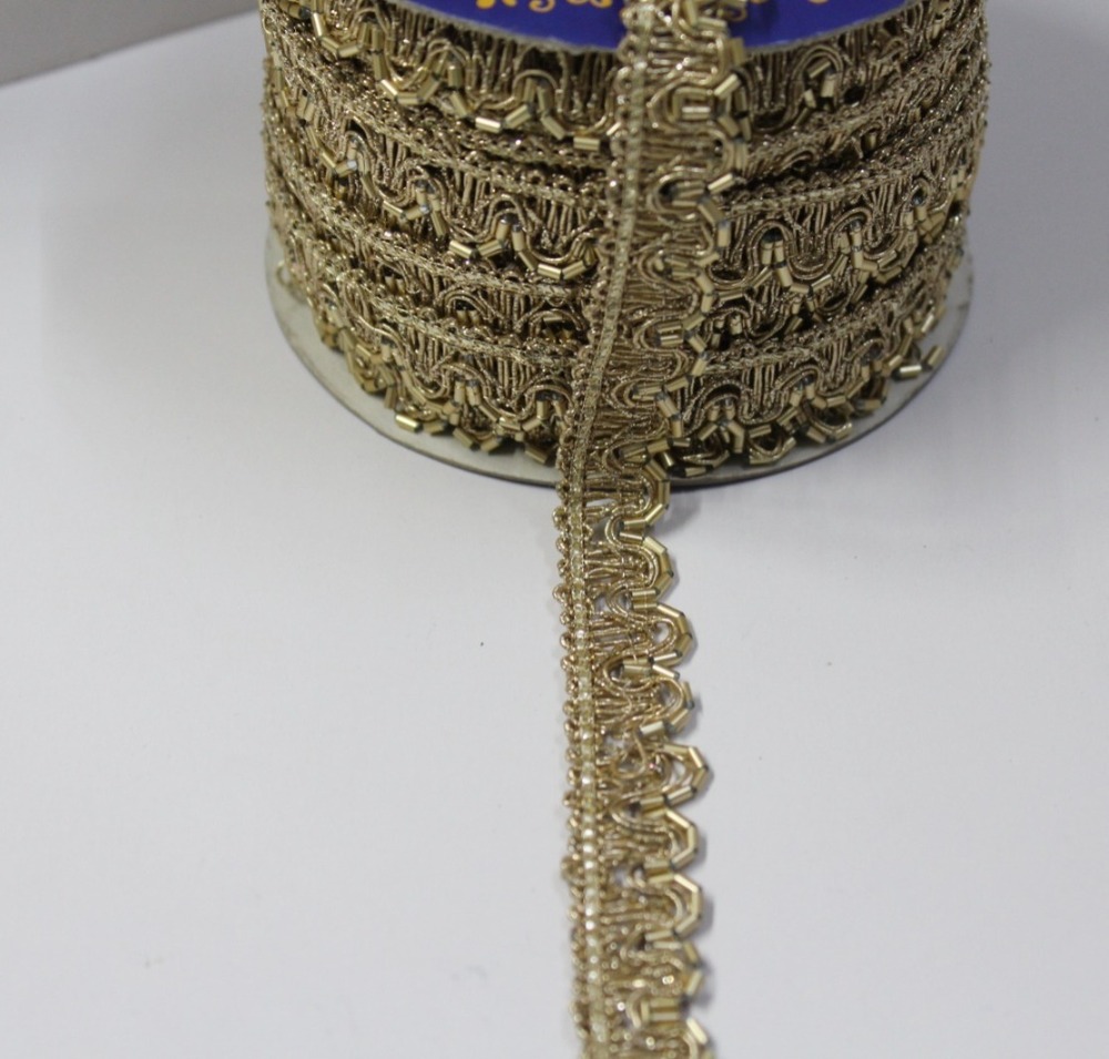 Golden& Zari Border Lace