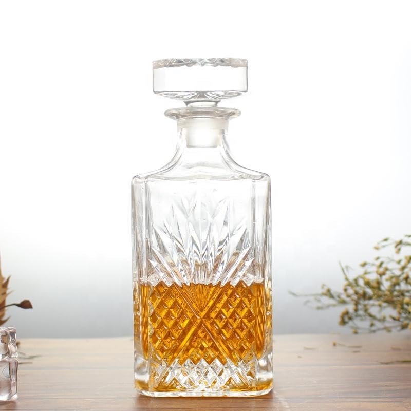 GLASS WHI-SKY DECANTER 750 ML 1 PC