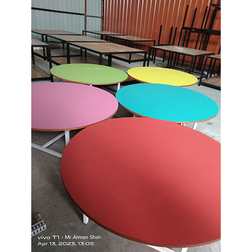Kids Table