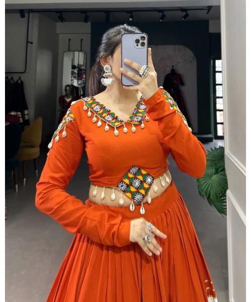 Latest Chaniya Choli Blouse Designs for Navratri | Navratri Blouse Design ideas