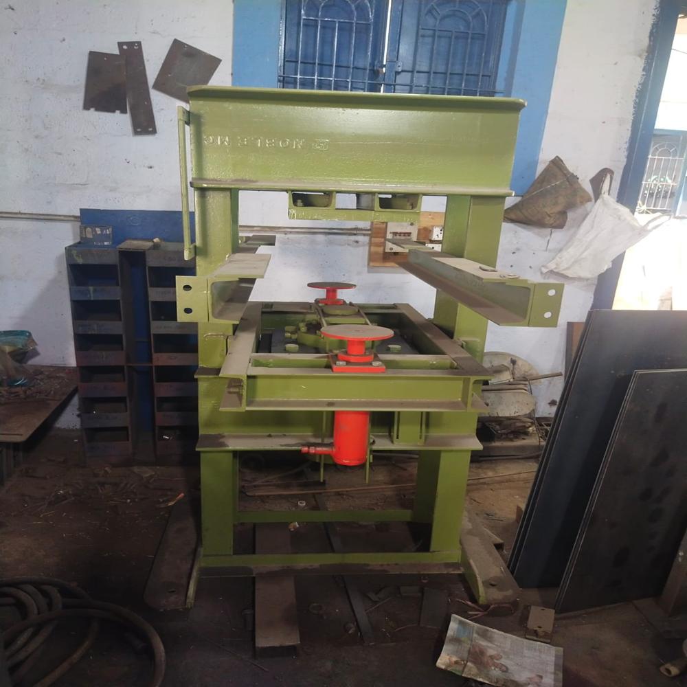 Automatic Fly Ash Brick Machine - Material: High-strength Fly Ash, Size: Customizable, Color: Blue | Features: Automatic Operation, 1-year Warranty