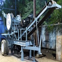 Mobile Stone Crusher 24/12 - Color: Gray