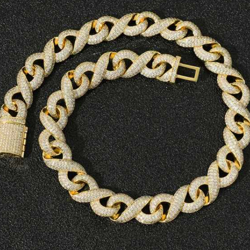 Stylish Men's Moissanite Cuban Link Chain