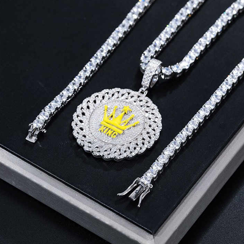 Men'S Iced Blinged Out Kings Crown Real Vvs Diamond Solid 925 Sterling Silver Pendant Necklace - Color: Different Available
