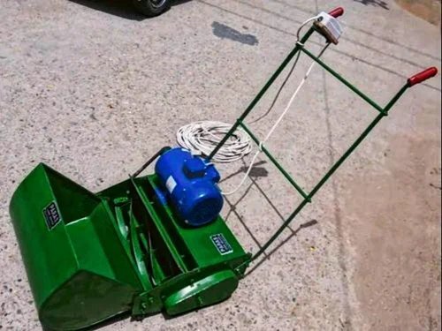 Grass Cutting Electric Machine - Capacity: 600-1000 Kg/hr