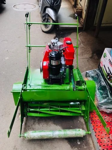 Grass Cutting Machine