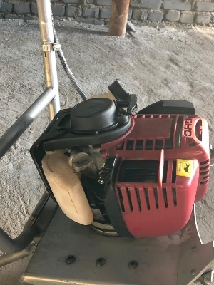 Screed Board Vibrator - Color: Red