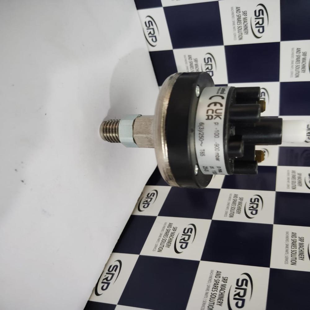 VACUUM PRESSURE SWITCH (HUBA CONTROL).
