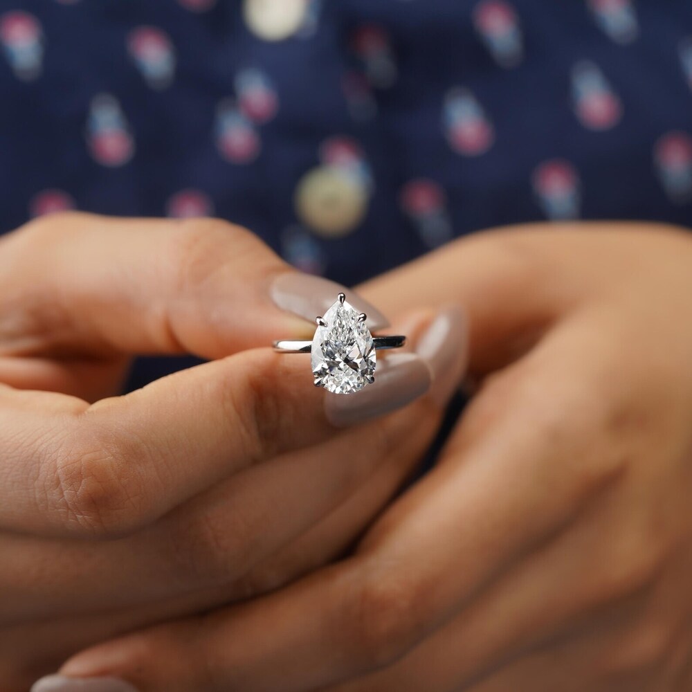 Pear Diamond Ring - Color: White