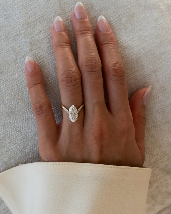 SET  Grande Moval Adorned Eve Ring & Band