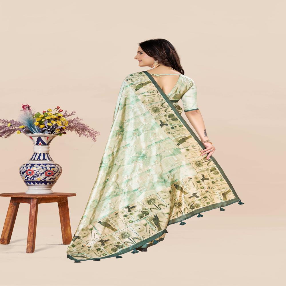 Green And Gold-toned Saree