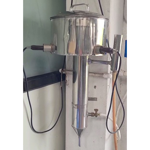 Indutrial Water Distillation Unit - Color: Silver