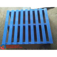 Warehouse Metal Pallets - Color: Blue