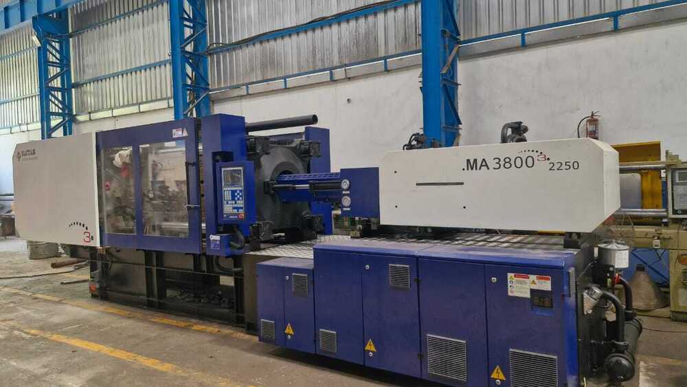 Used Injection Moulding machine