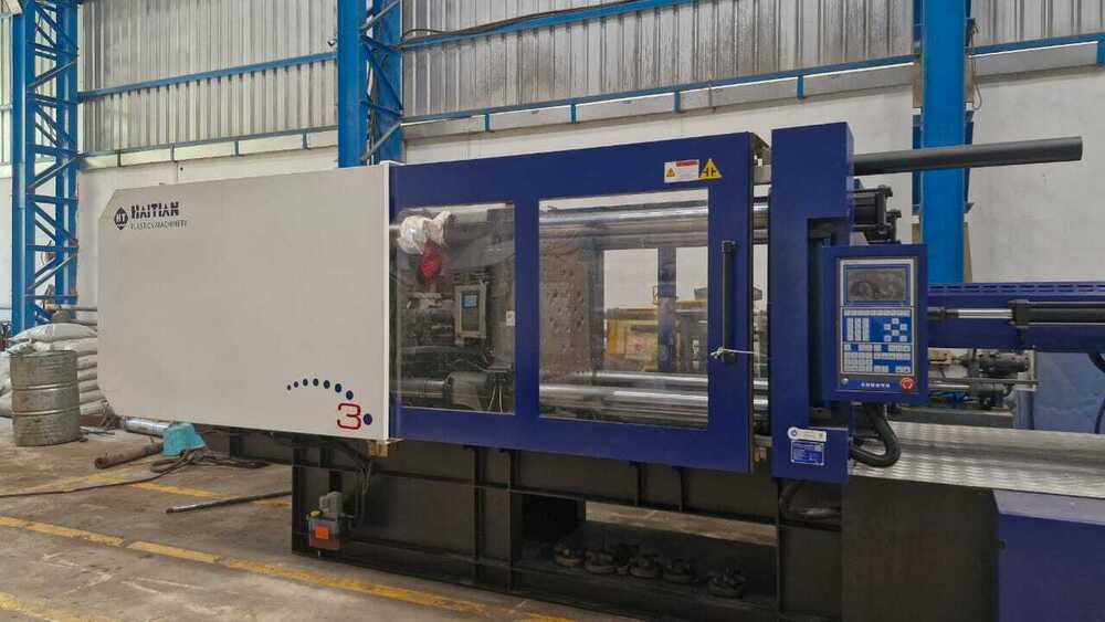 Used Injection Moulding machine