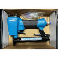 Pneumatic Stapler Gun - Air Consumption: 100-120 Psi