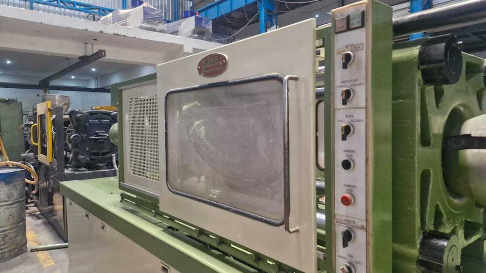 Nissei injection moulding machines